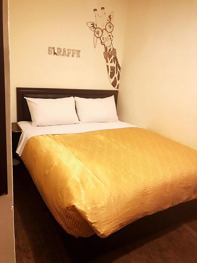 Holiday Business Hotel Taitung Bagian luar foto
